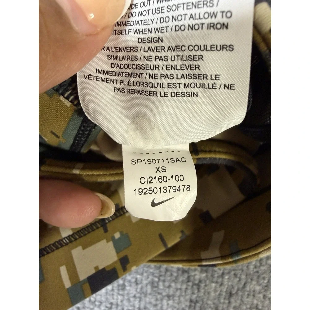 Nike Women's XS Digital Camo Sports Bra Mesh‎ Racerback Medium Support